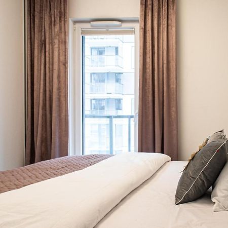 ורשה Wola Glamour Apartment מראה חיצוני תמונה