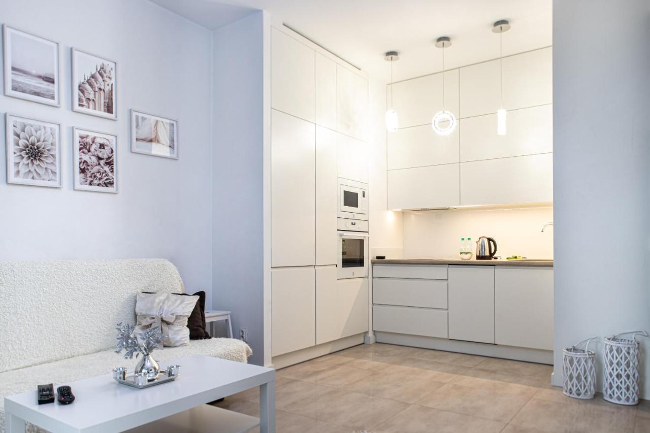 ורשה Wola Glamour Apartment מראה חיצוני תמונה