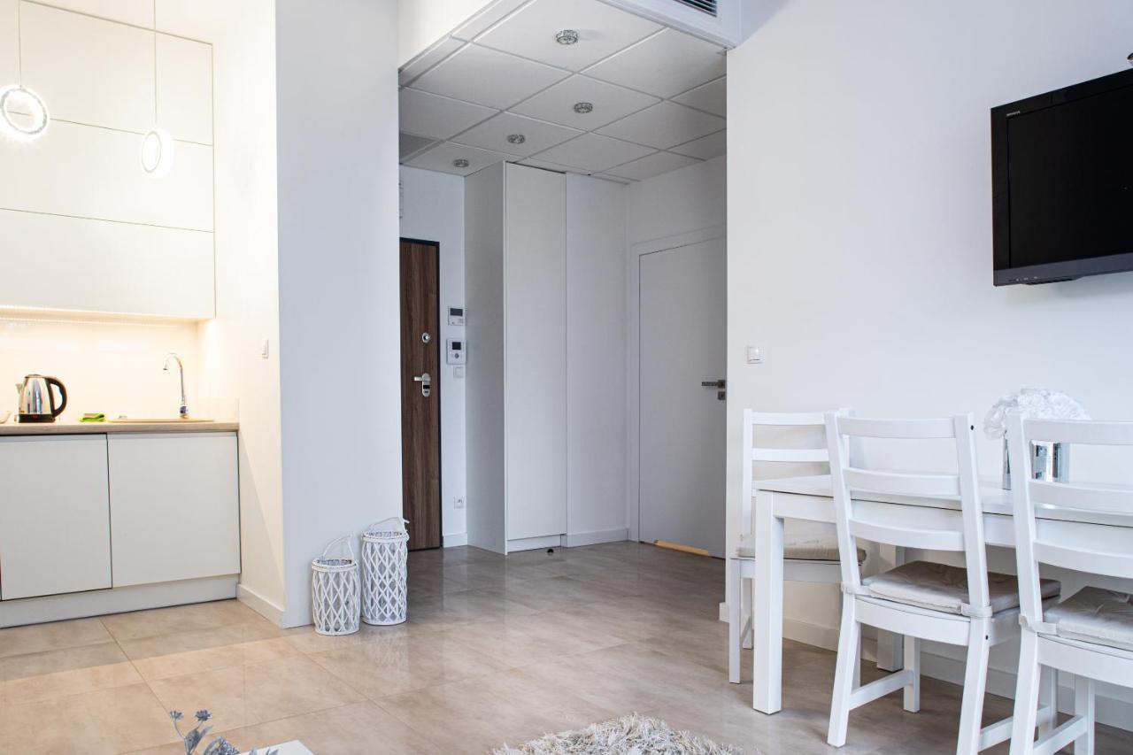 ורשה Wola Glamour Apartment מראה חיצוני תמונה